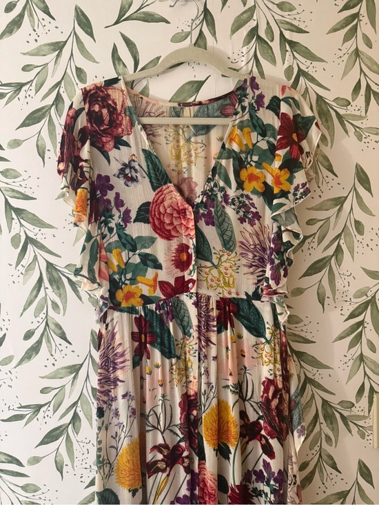 Free People Dresses & Skirts - Free People Dana Floral Maxi Dress